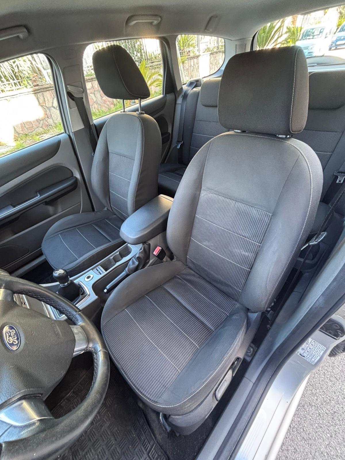 Ford Focus 2.0 SW Bz Gpl Tit