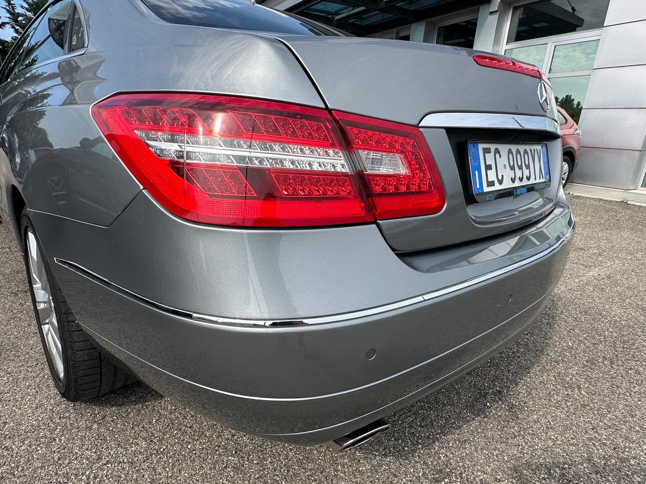 Mercedes-benz E 200 Coupé Avantgarde - 2010