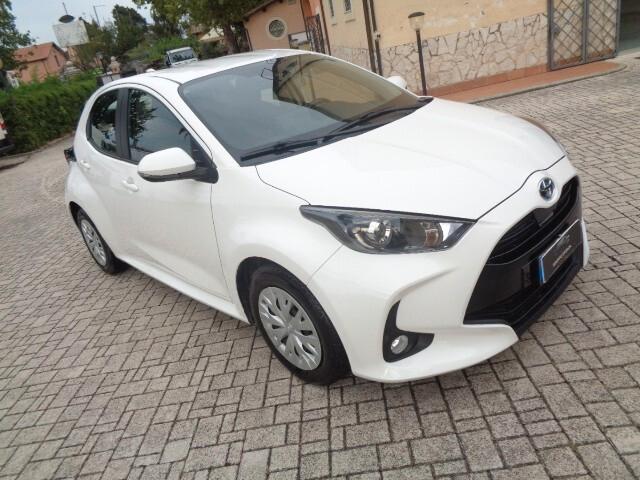 Toyota Yaris 1.5 Hybrid 5 porte Active