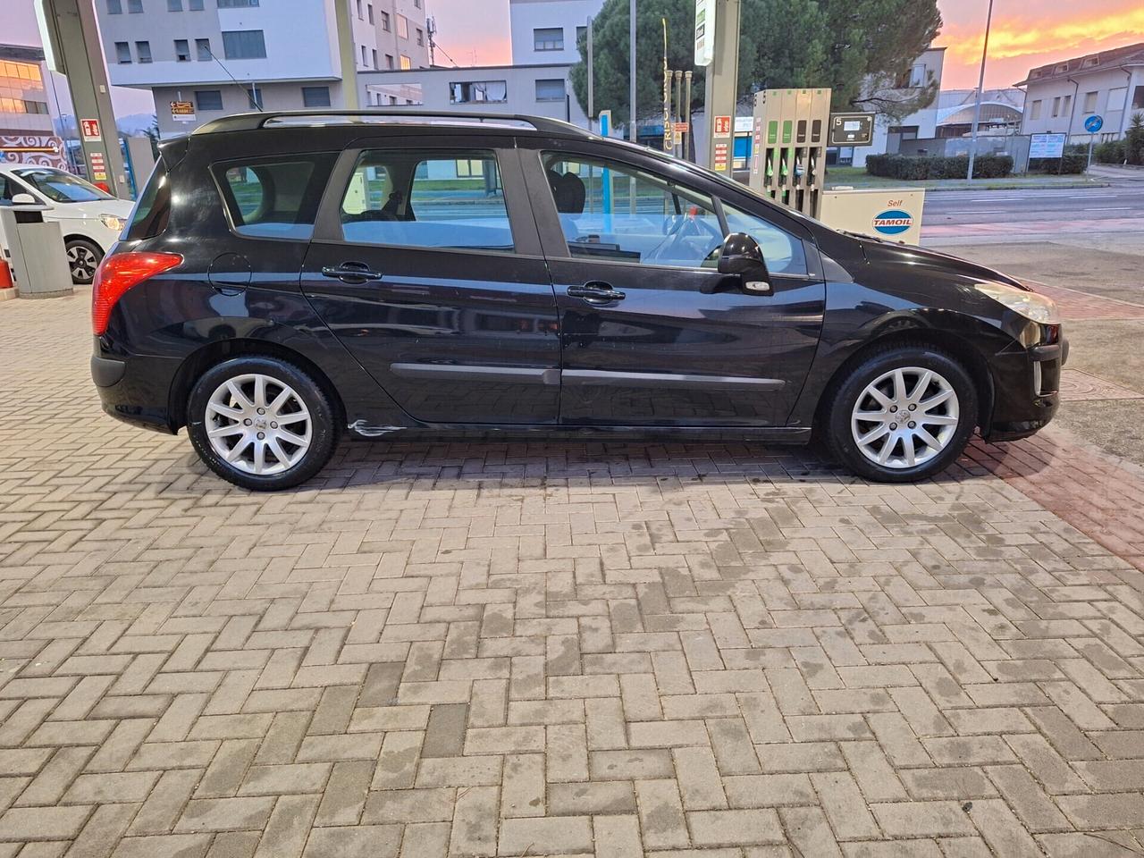 Peugeot 308 1.6 HDi 110CV SW Ciel Féline SOLI 84.000KMUNICOPRO KM CERTIFICATI NEOPATENTATI