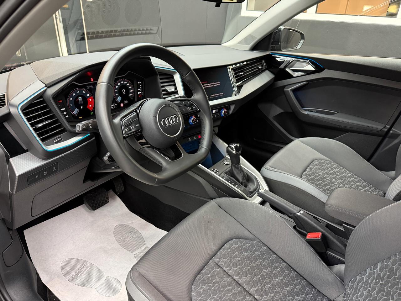 AUDI A1 SPB 30 TFSI 1.0 116CV S-LINE S-TRONIC BLACK EDITION