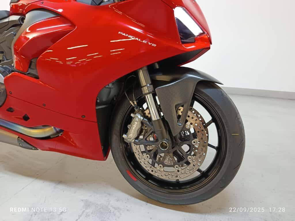 DUCATI Panigale V2 955 Red