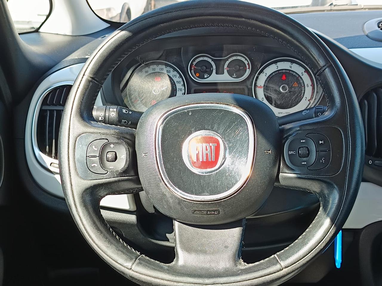 Fiat 500L Living 2016 - 1.3 MJT OK NEOP. LB AUTOMOBILI