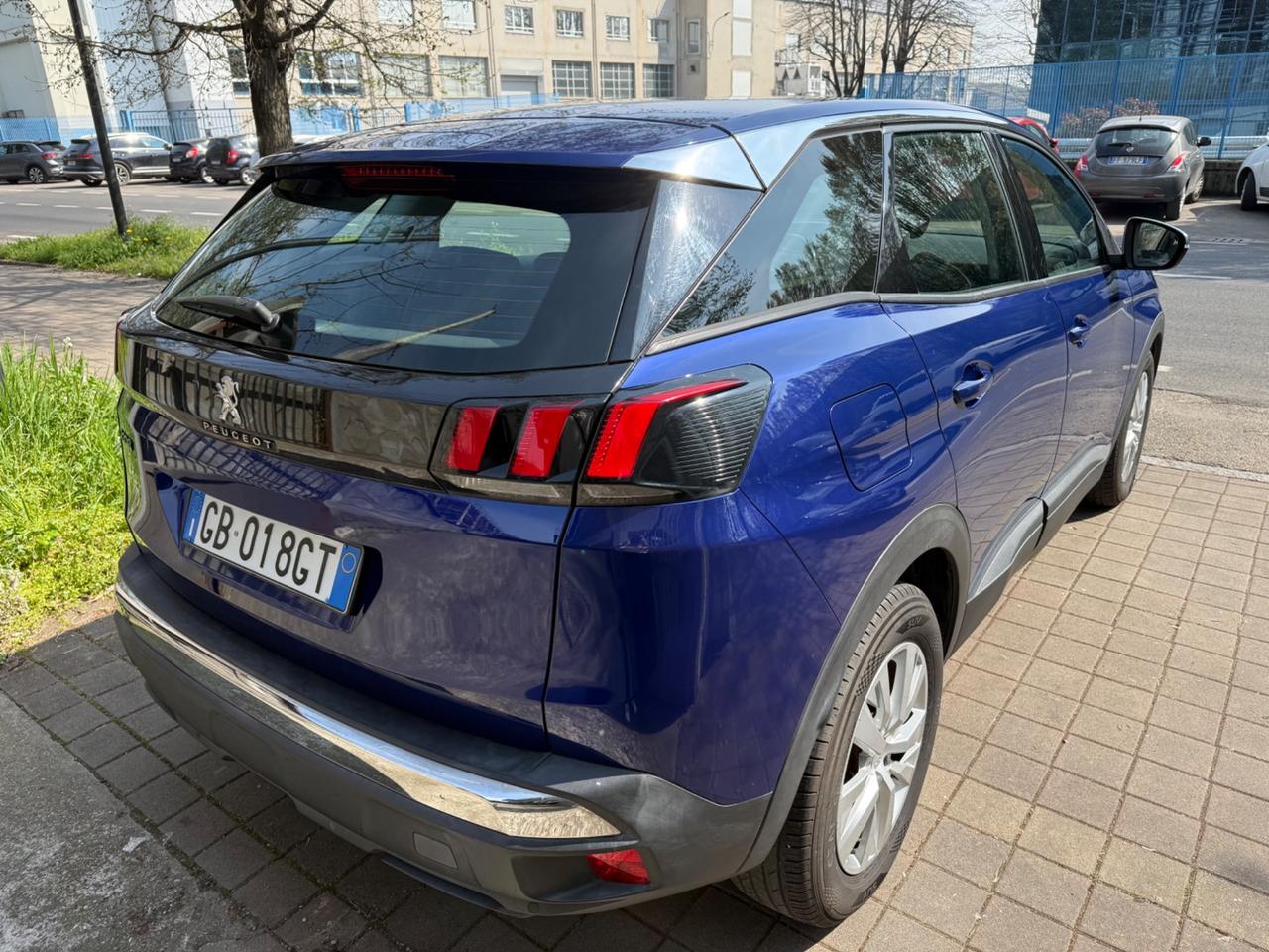 Peugeot 3008 BlueHDi 130 S&S Business