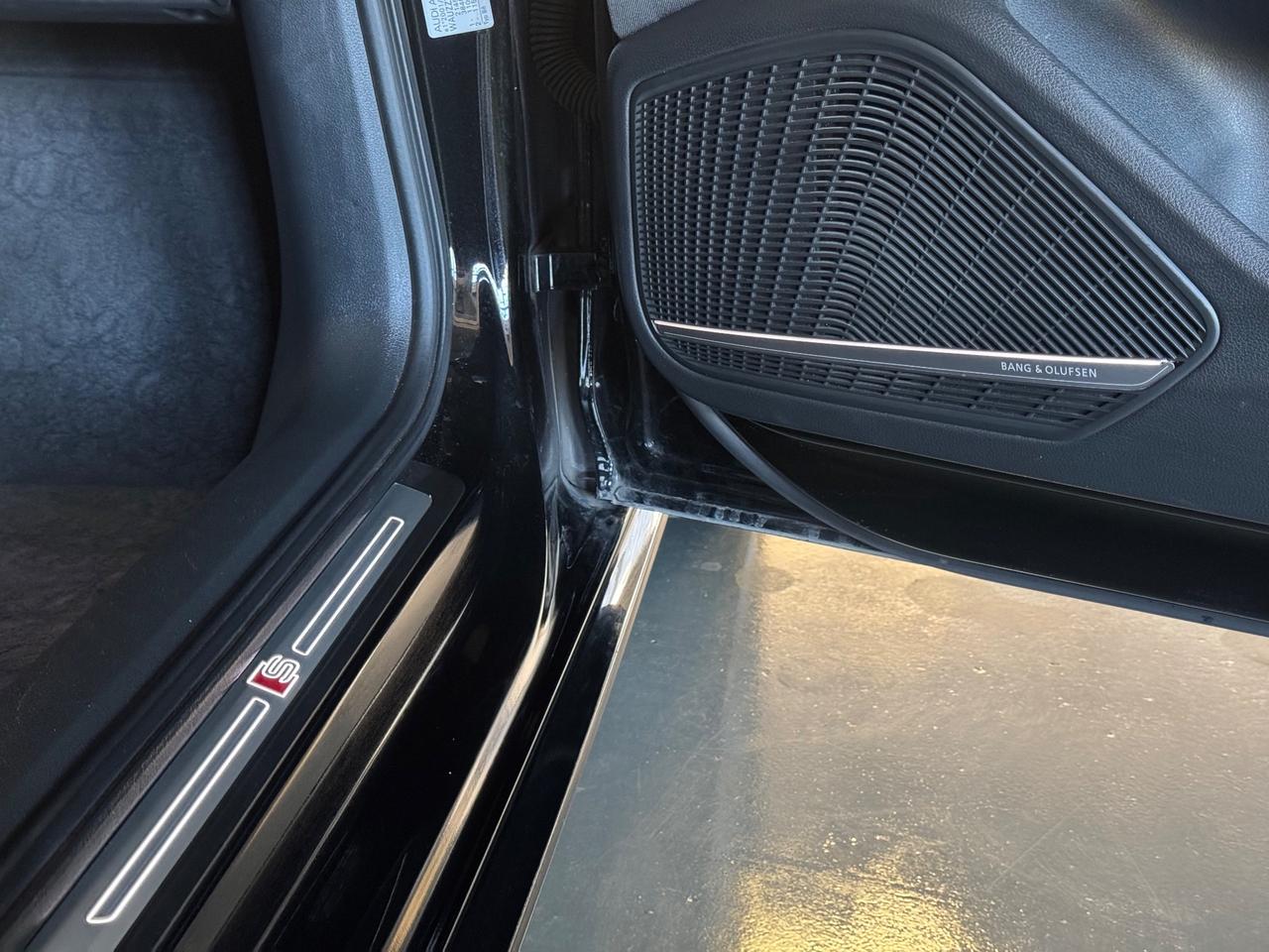 Audi A4 2.0 TDI 150 CV ultra S-Line Sport