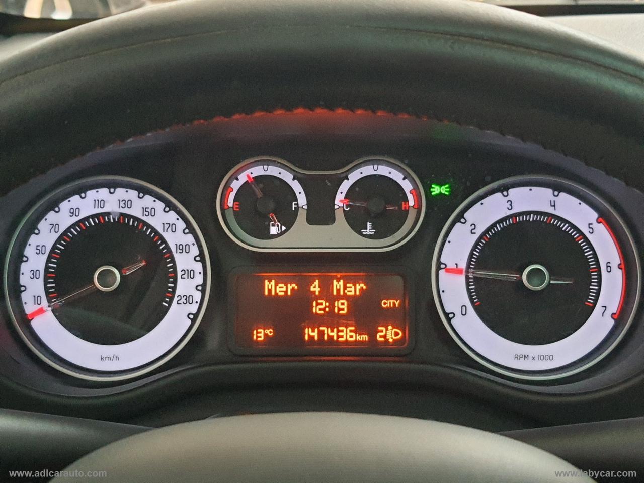 FIAT 500L 1.6 MJT 105 CV Trekking