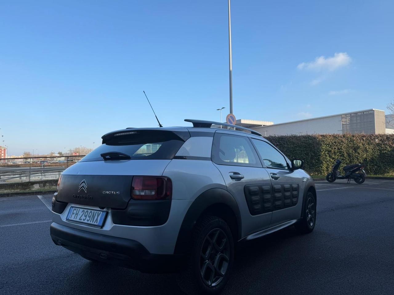 Citroen C4 Cactus PureTech 82 Shine