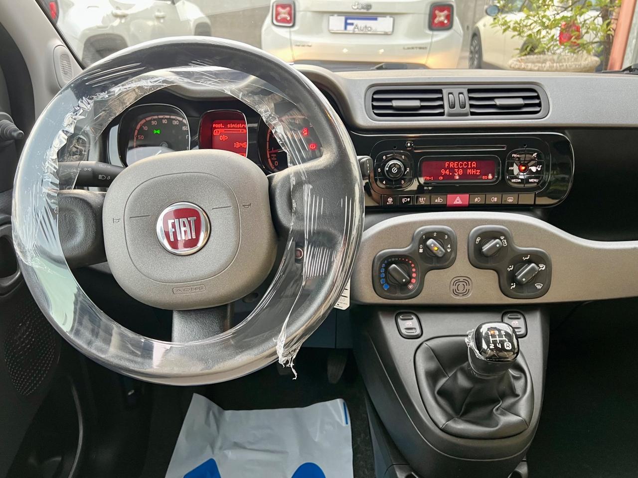 Fiat Panda 1.2 Lounge,Clima,vetri elettrici,Radio,ecc.