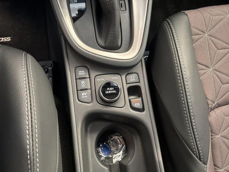 Toyota C-HR Yaris Cross Yaris Cross 1.5 Hybrid 130 CV AWD Lounge
