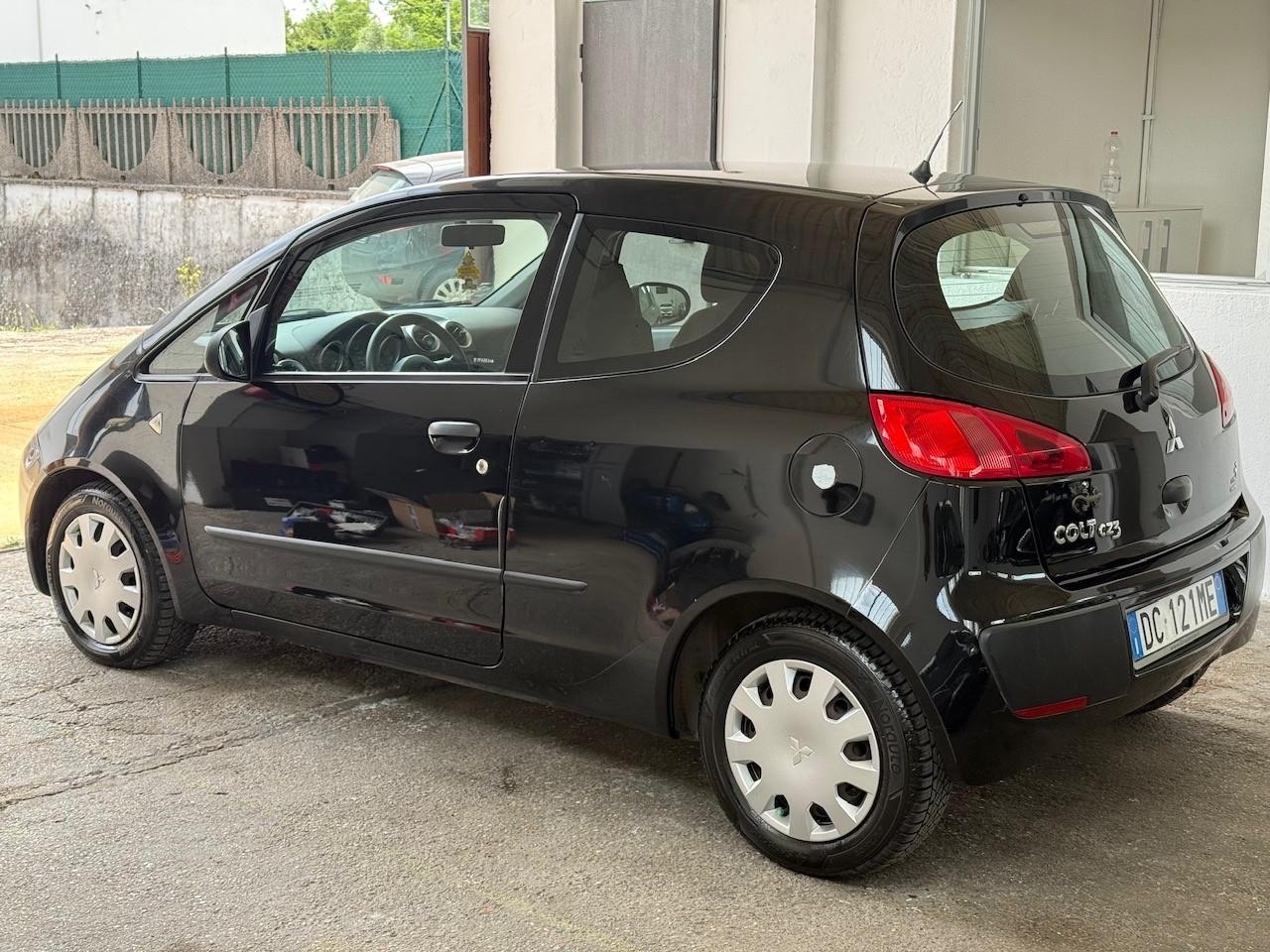 Mitsubishi Colt 1.1 12V 3p. CZ3 Invite
