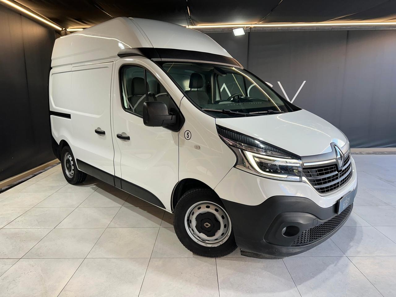 Renault Trafic T29 2.0 dCi 145CV PC-TA * IVA ESCLUSA *