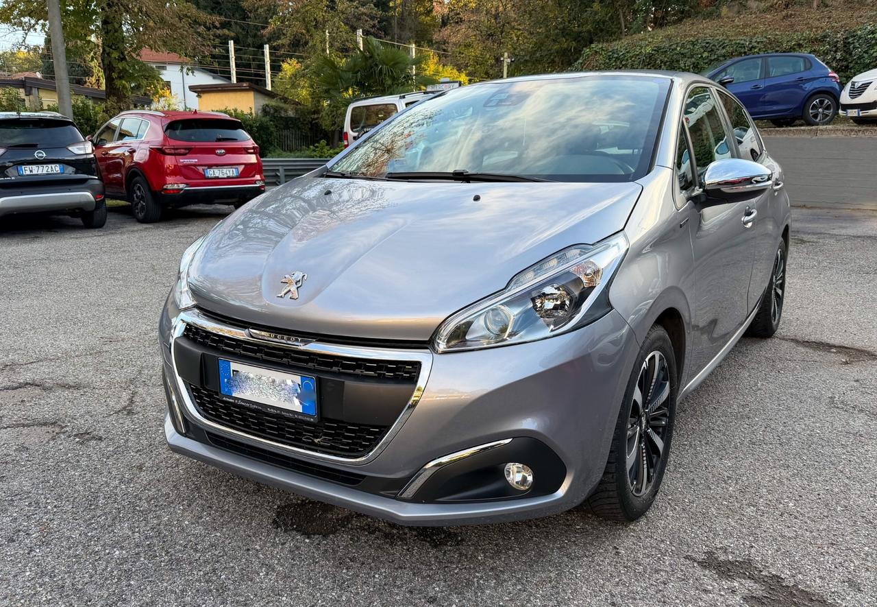 Peugeot 208 PureTech 82 5 porte Allure