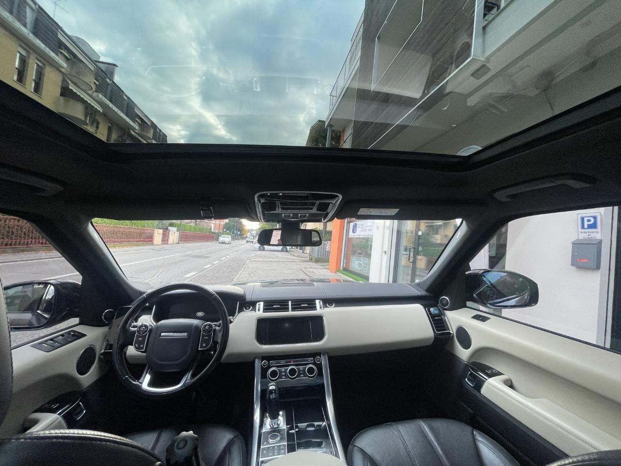 LAND ROVER Range Rover Sport 3.0 SDV6 HSE 4WD