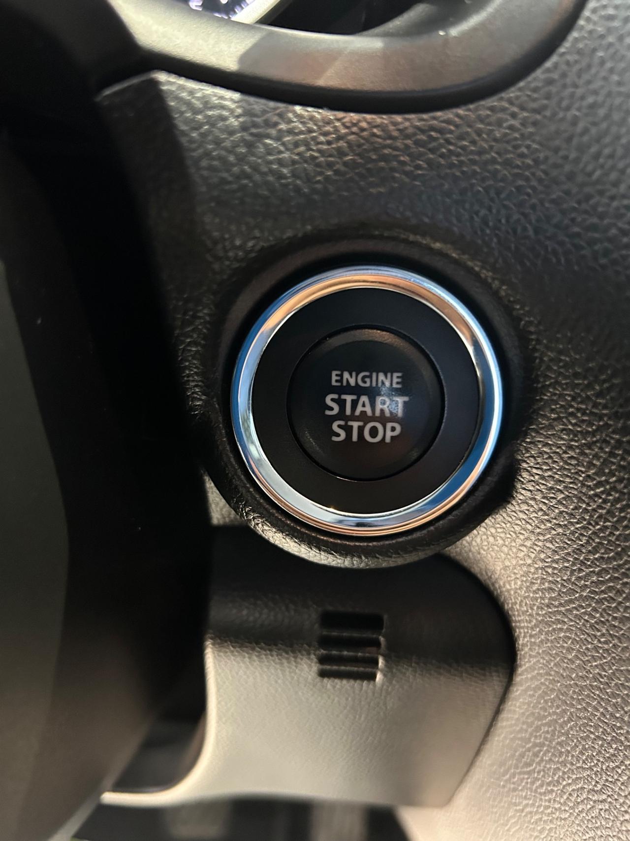 Suzuki Swift 1.2 Hybrid 4WD AllGrip Top
