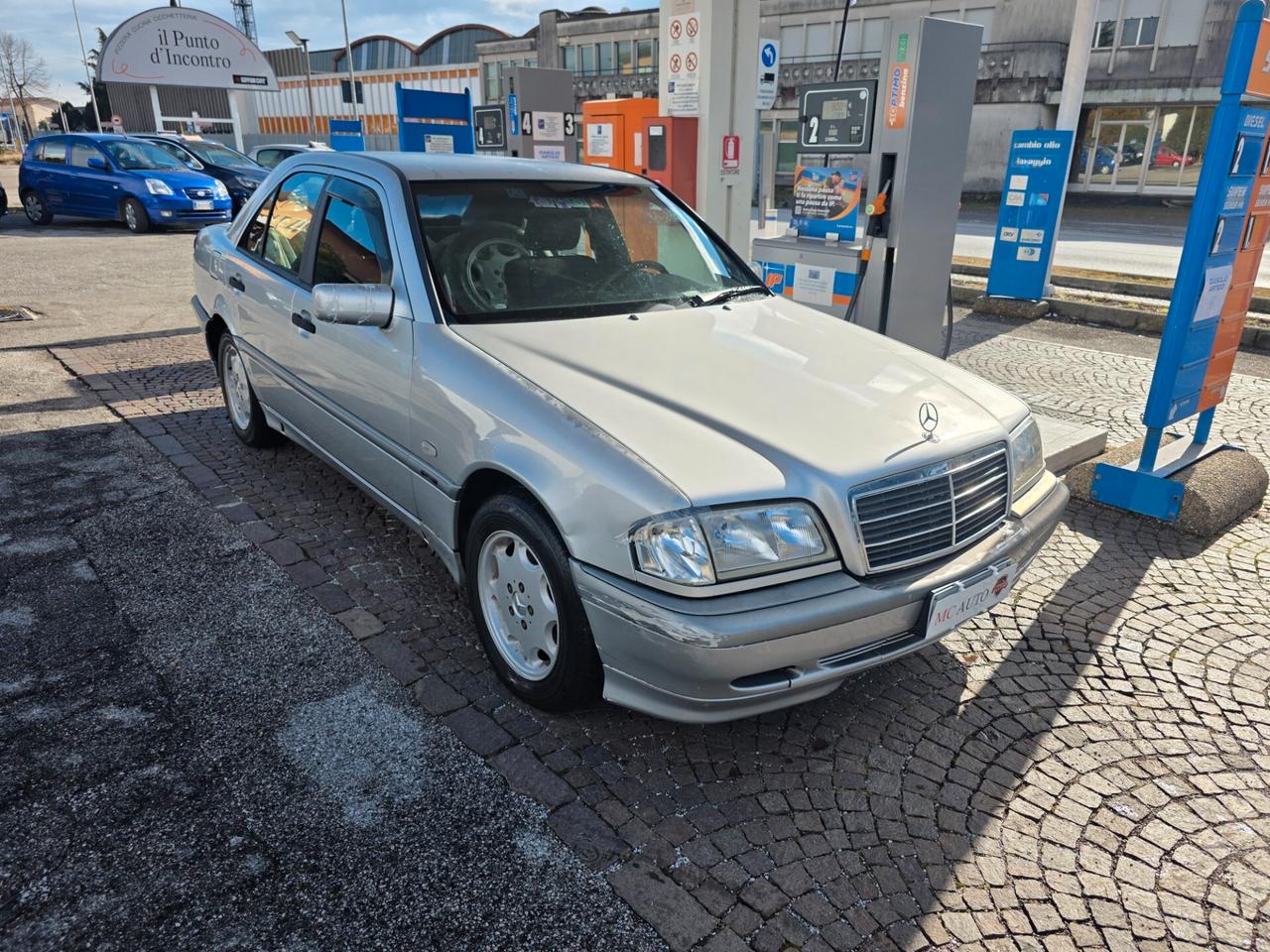 Mercedes-benz C 200 cat Classic con 167.000km Neopatentati ok