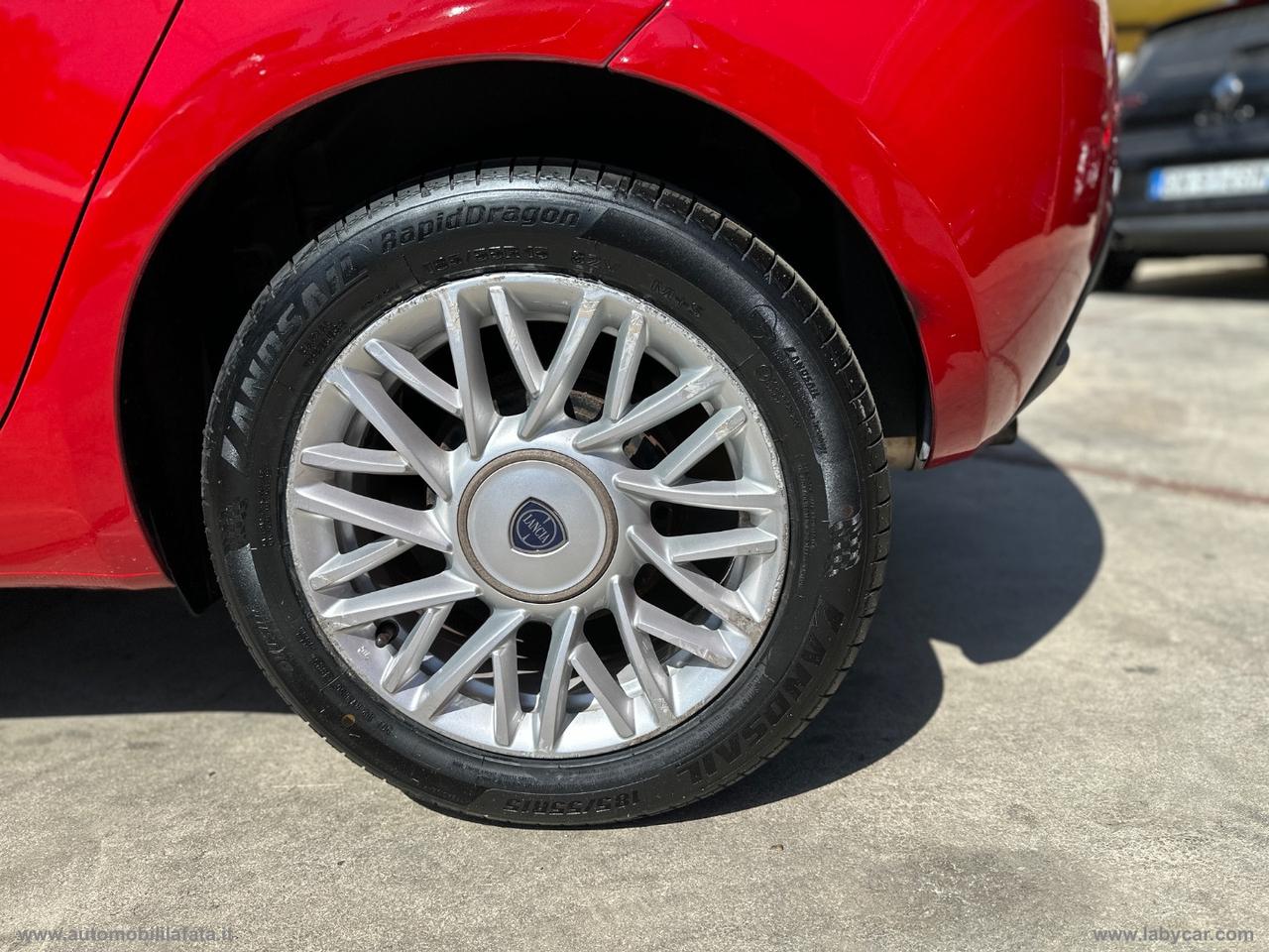 LANCIA Ypsilon 1.2 69 CV 5p. Gold 69.500 KM