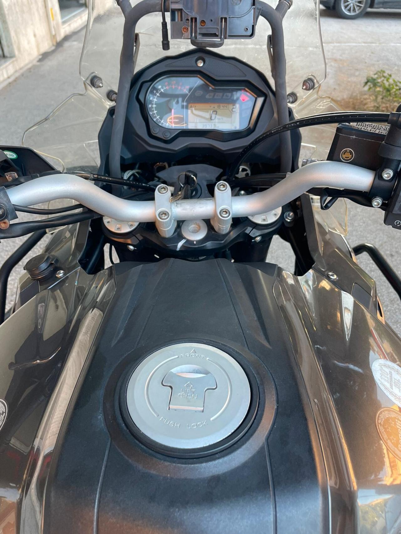 Benelli TRK 502