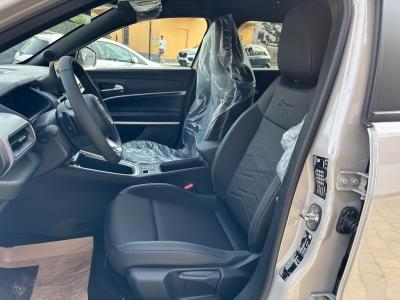 Jeep Avenger 1.2 turbo e-hybrid mhev Summit fwd 110cv edct6