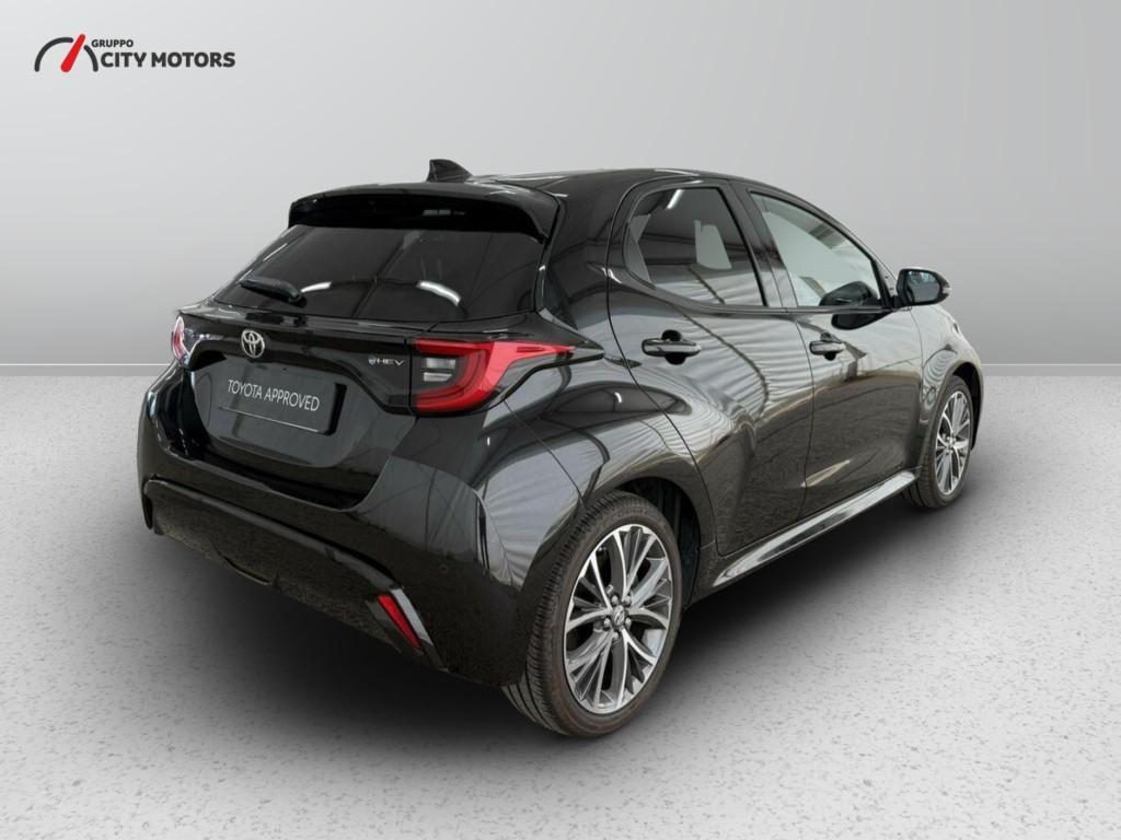 Toyota Yaris 1.5 Hybrid 130 Lounge E-CVT