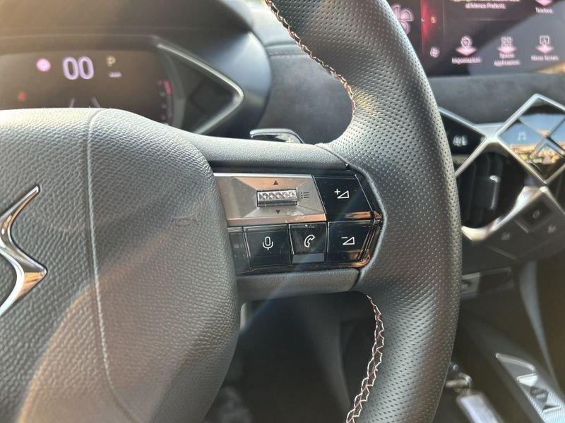 DS DS 3 Crossback 130cv EAT8 Performance Line PARI AL NUOVO