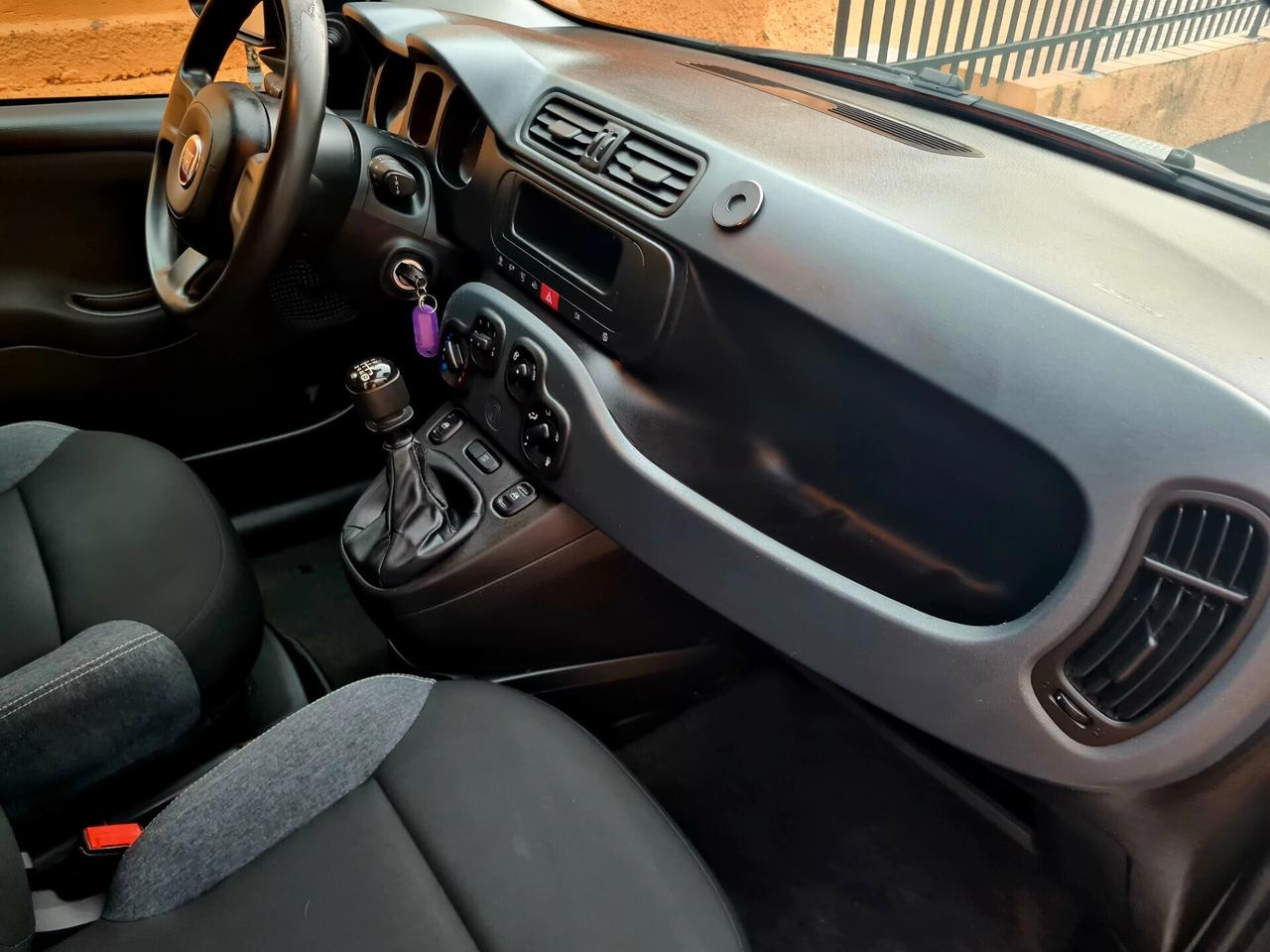 Fiat Panda 1.0 Hybrid*AUTOCARRO 2 POSTI*TAGLIANDI*