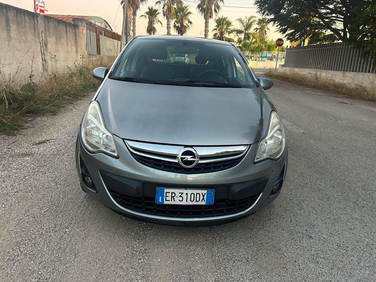 Opel Corsa 1.2 5 porte Edition GPL