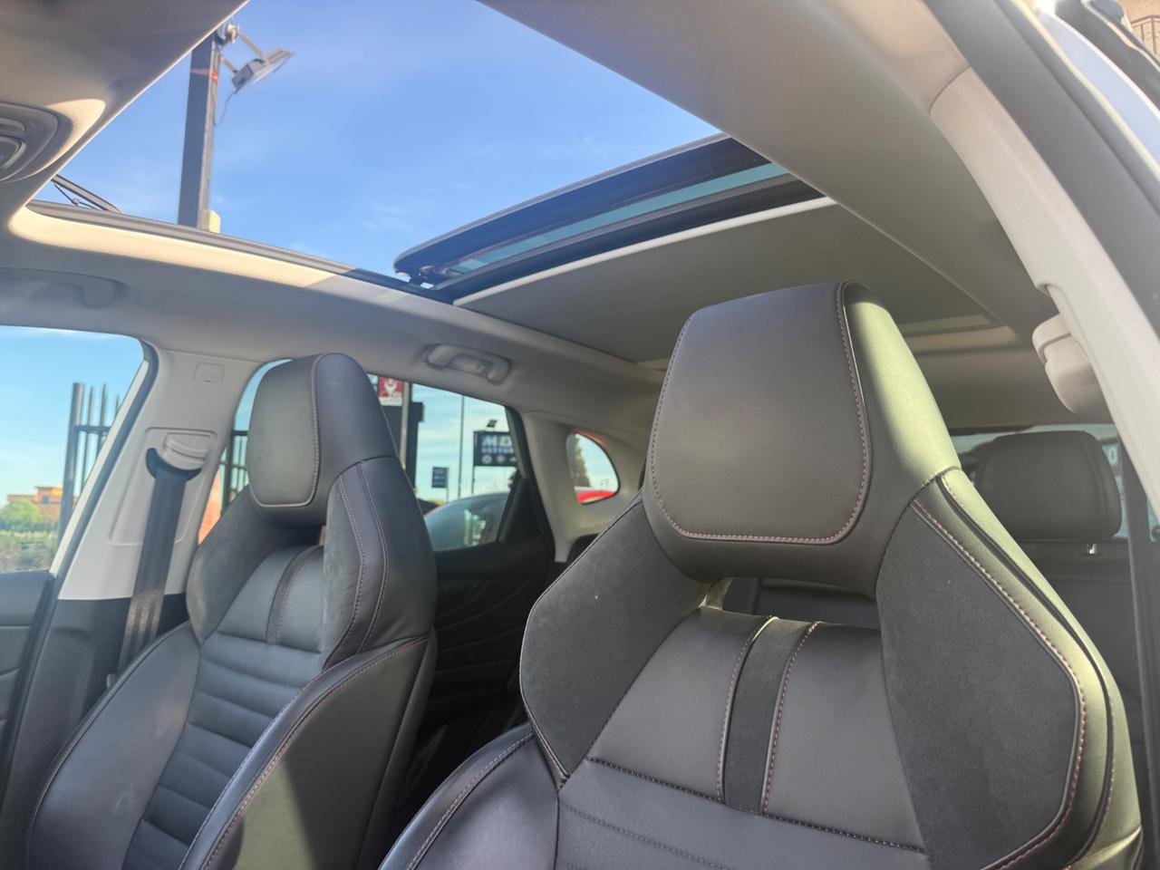 MG HS 1.5 t Luxury Automatica Tetto km: 30.261