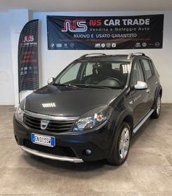 DACIA SANDERO 1.6 - IMPIANTO GPL ORIGINALE- SCAD. 2032
