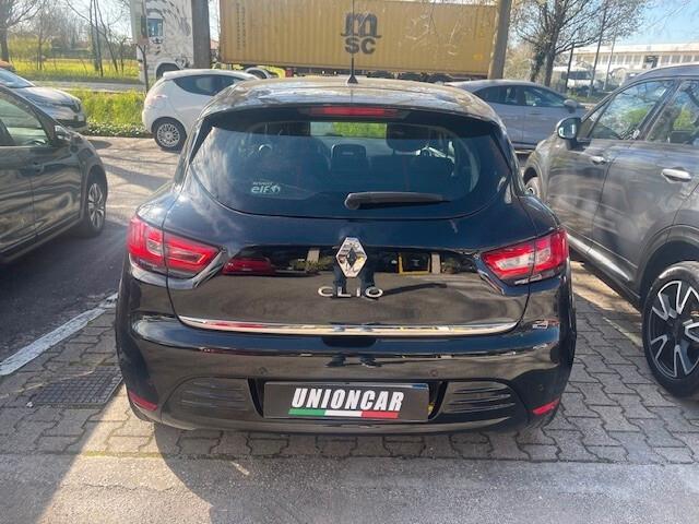 Renault Clio TCe 90 CV 5 porte Energy Duel