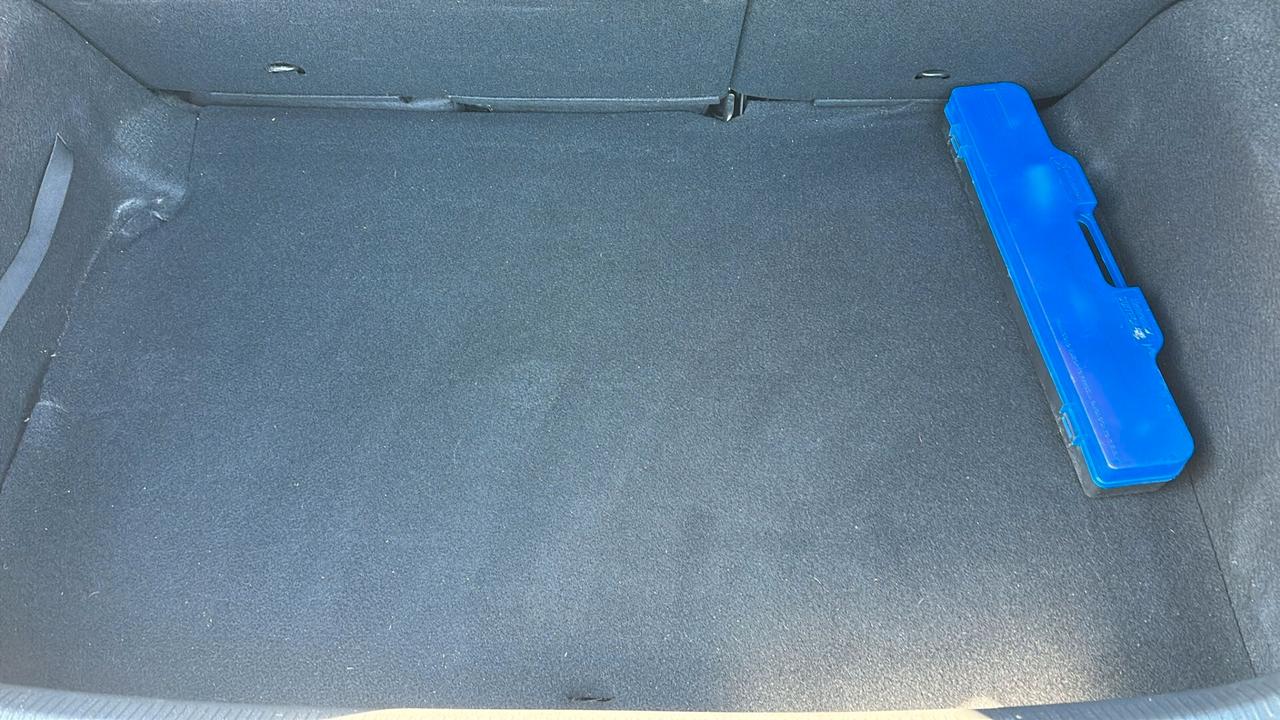 Peugeot 207 Plus 1.4 HDi 70CV 5 porte