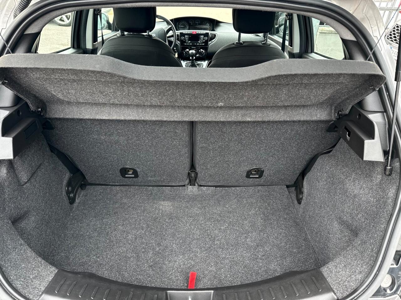 Lancia Ypsilon 1.0 firefly BENZINA /IBRIDA