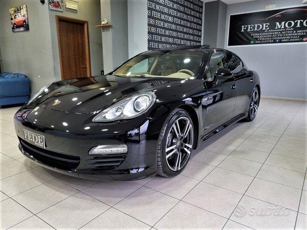 PORSCHE Panamera 3.0 UNI PROPRIETARIO TETTO PELLE