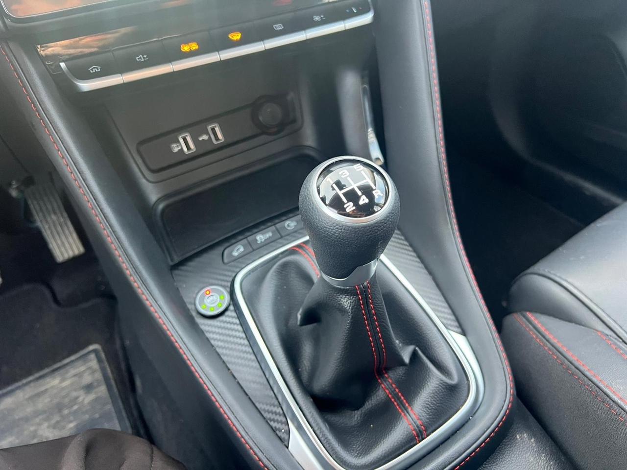 Mg ZS 1.5 VTi-tech Luxury GPL neopatentati