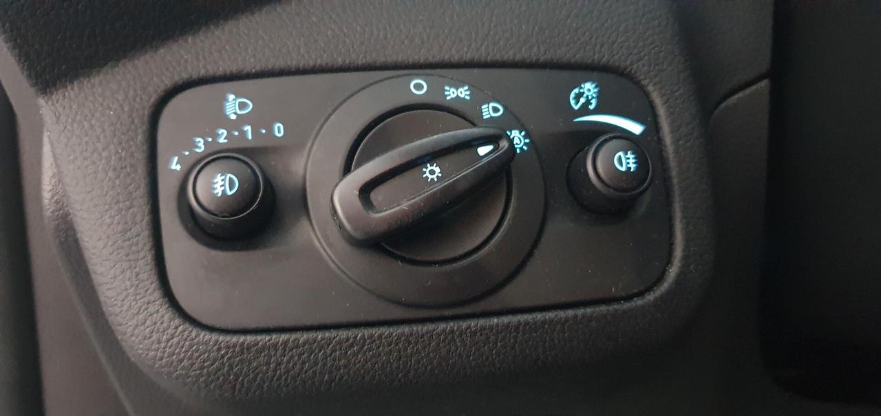 Ford Kuga 1.5 TDCI 120 CV S&S 2WD Titanium