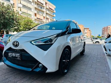 Toyota Aygo 1.0 72 CV 5p CAMBIO AUTOMATICO