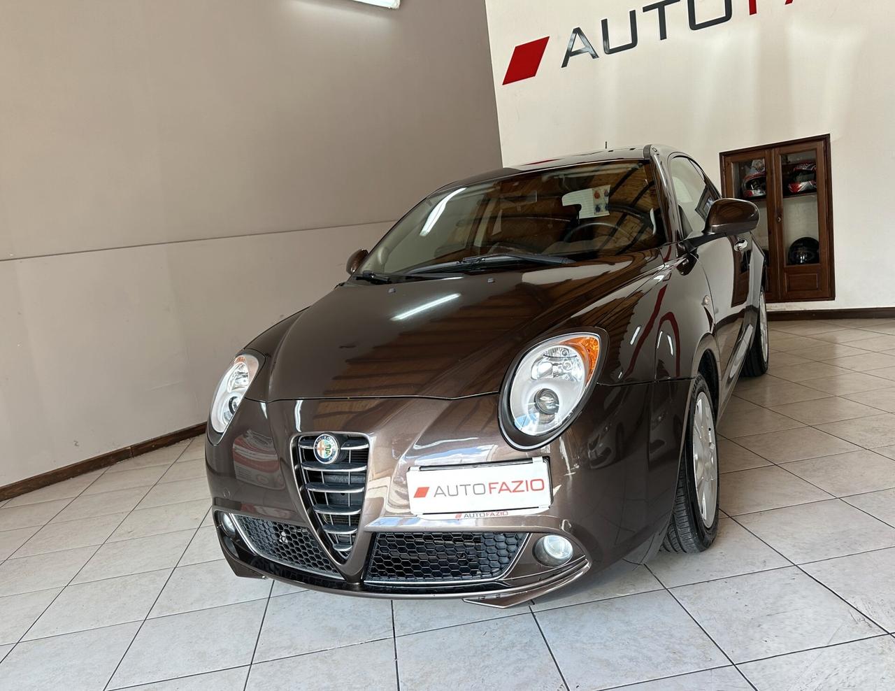 Alfa Romeo MiTo 1.4 78 CV Distinctive Premium Pack