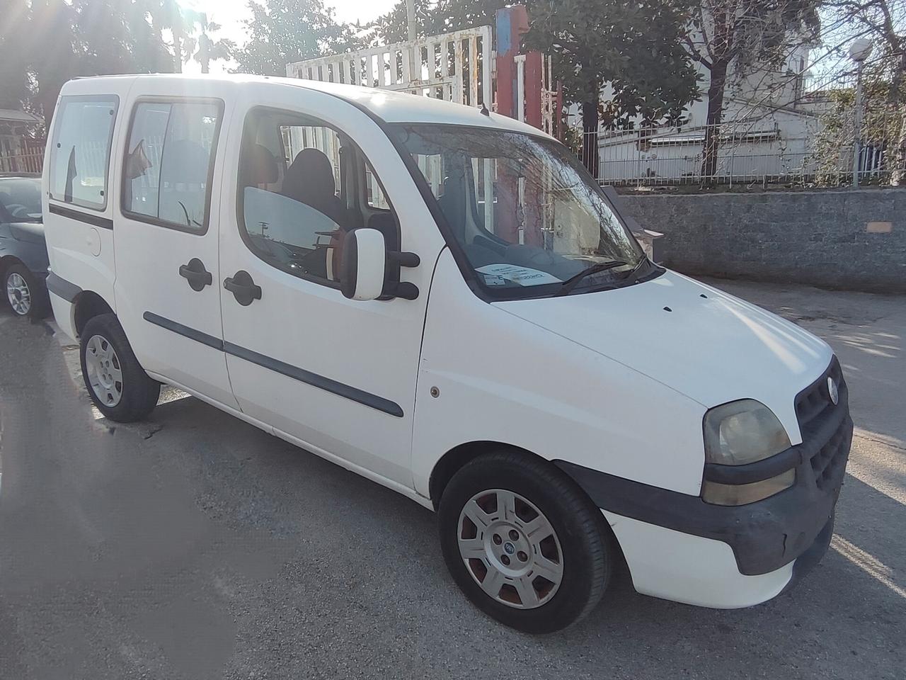 Fiat Doblo 1.6 BENZINA AUTOVETTURA