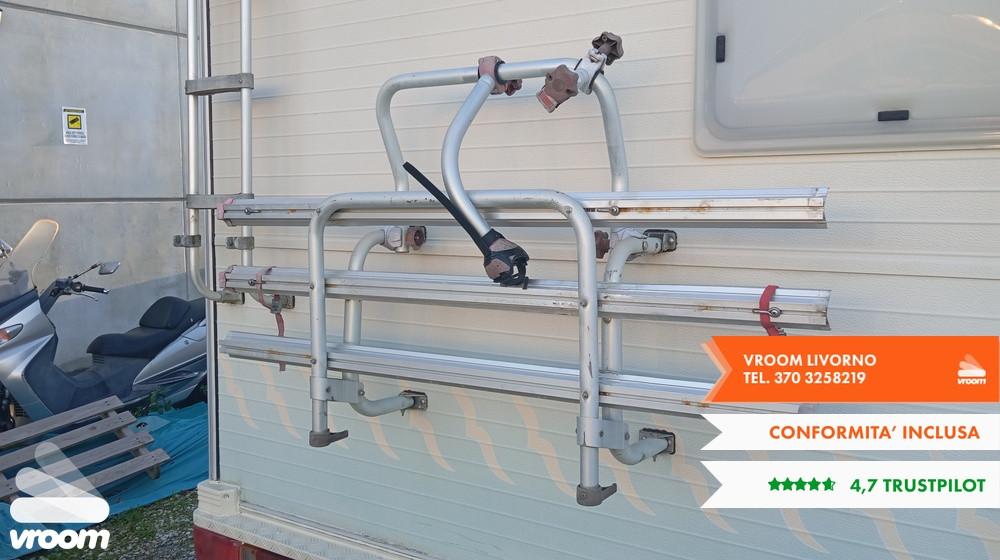 C.I. Riviera garage Autocaravan