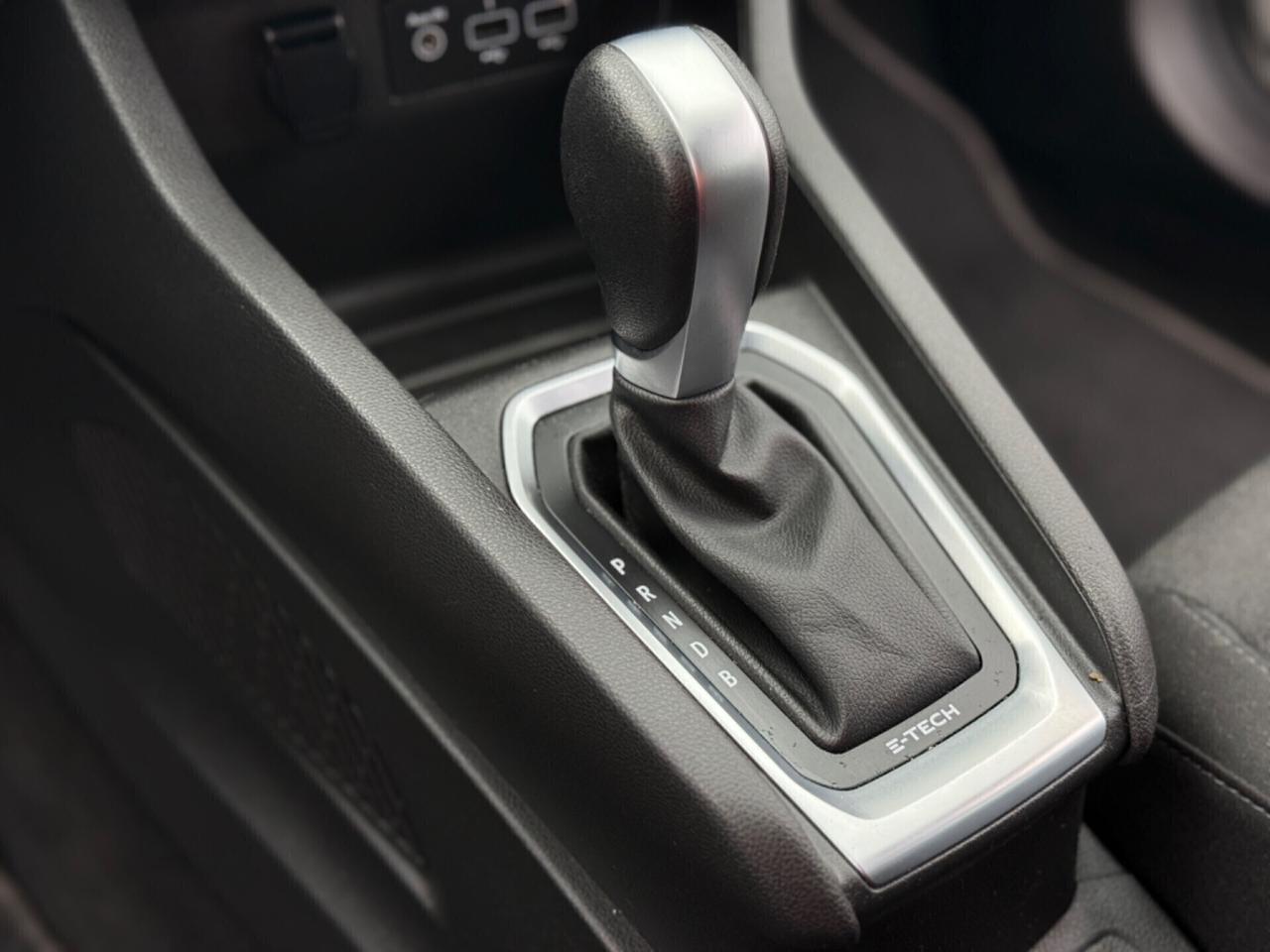 Renault Clio Full Hybrid E-Tech 140 CV 5p