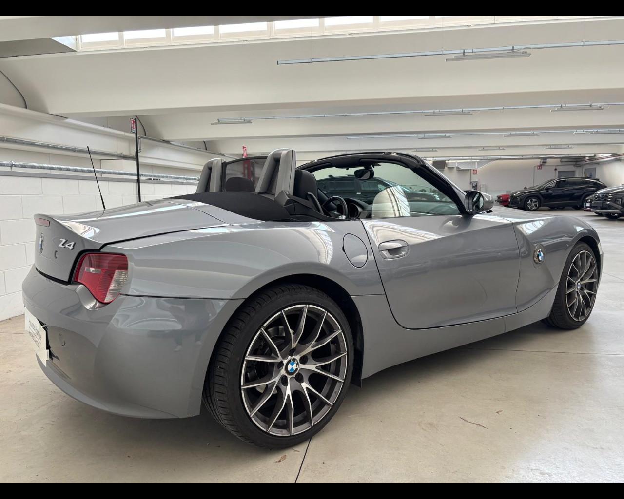 BMW Z4 E86 Roadster - Z4 Roadster 2.0i