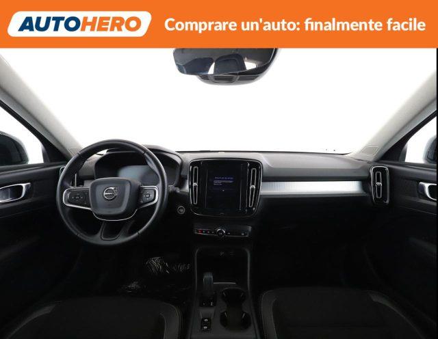 VOLVO XC40 T3 Geartronic Momentum Pro