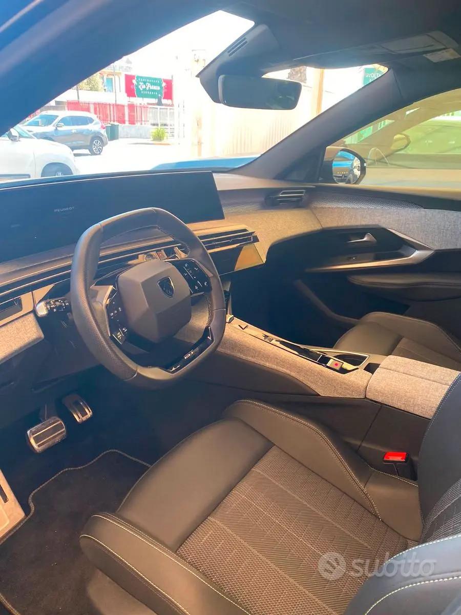 2025 PEUGEOT 3008 HYBRID 1.2cc 145cv "ALLURE"