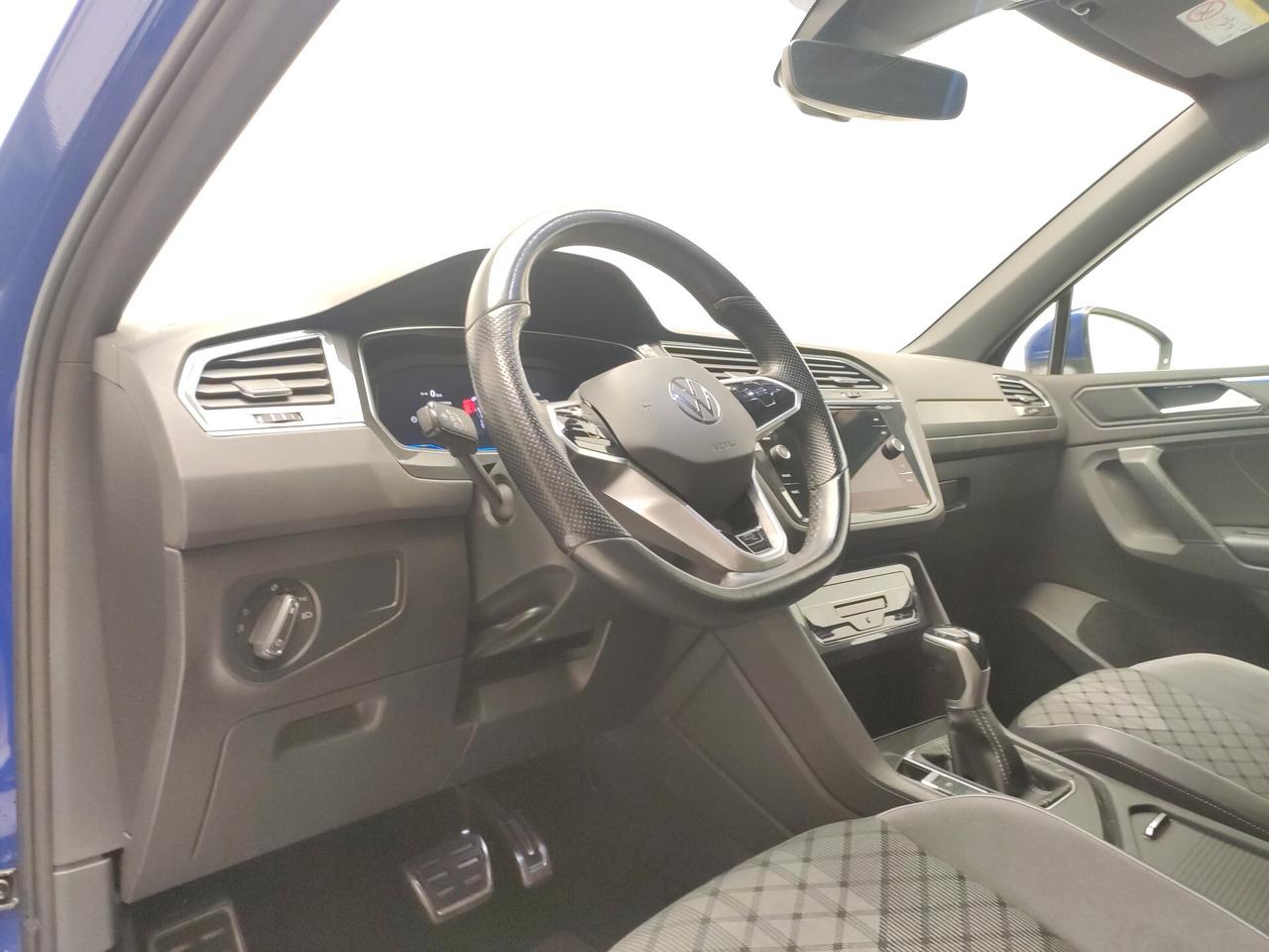 Volkswagen Tiguan 2.0 TDI 150 CV SCR DSG R-Line