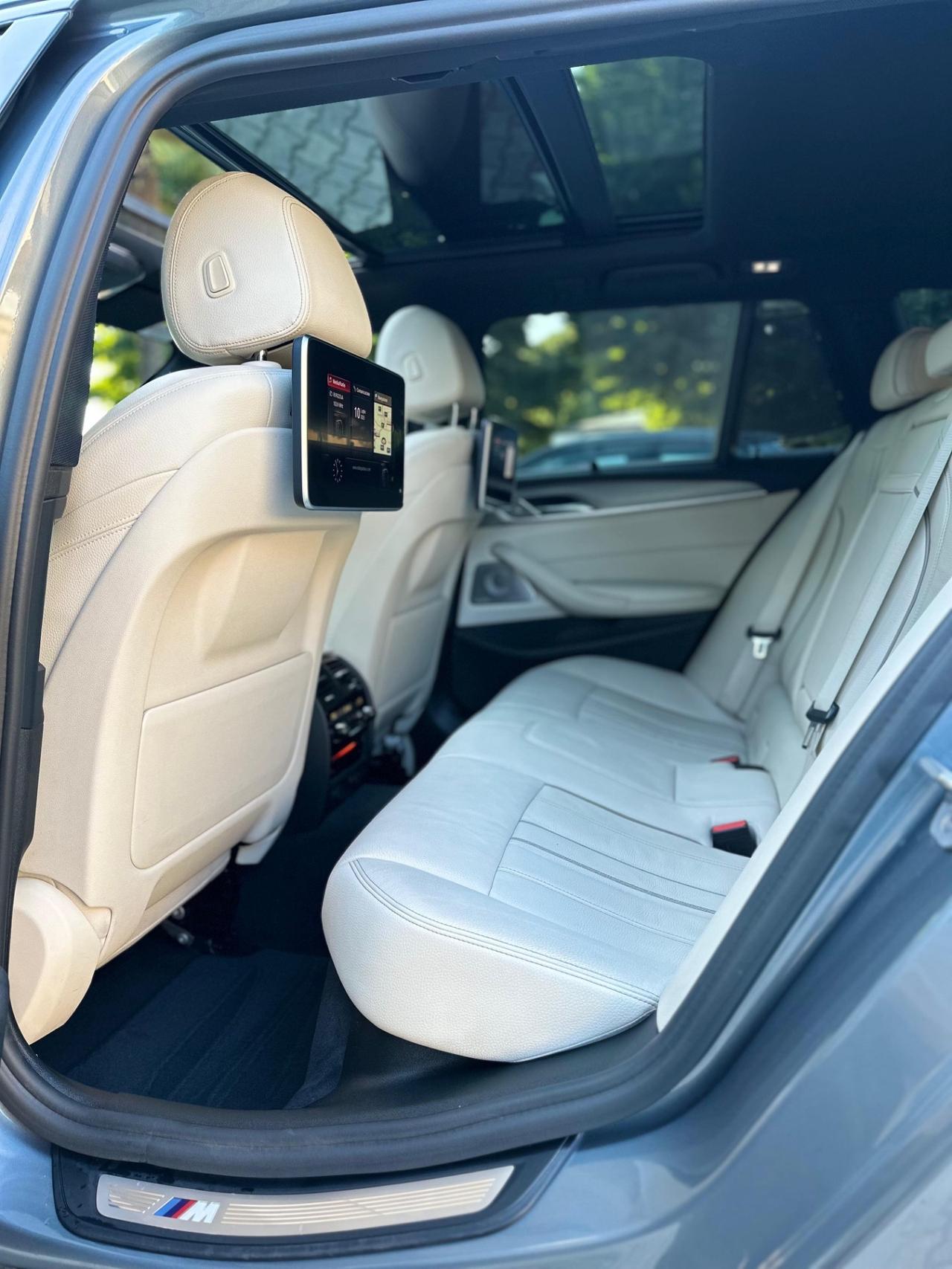 Bmw 530 530d xDrive Touring Msport