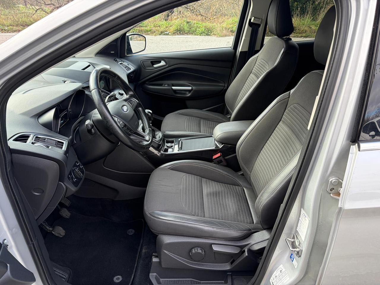 Ford Kuga 2.0 TDCI 150CV S&S 4WD Titanium