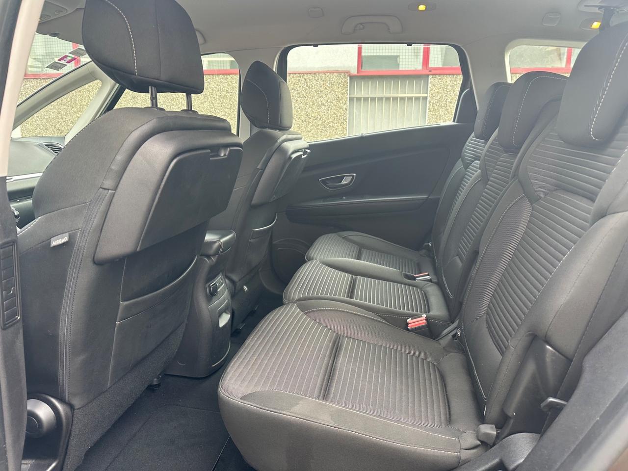 Renault Grand Scenic TCe 130 CV Energy Initiale Paris