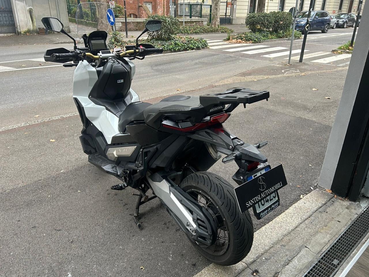 Honda X-ADV 750