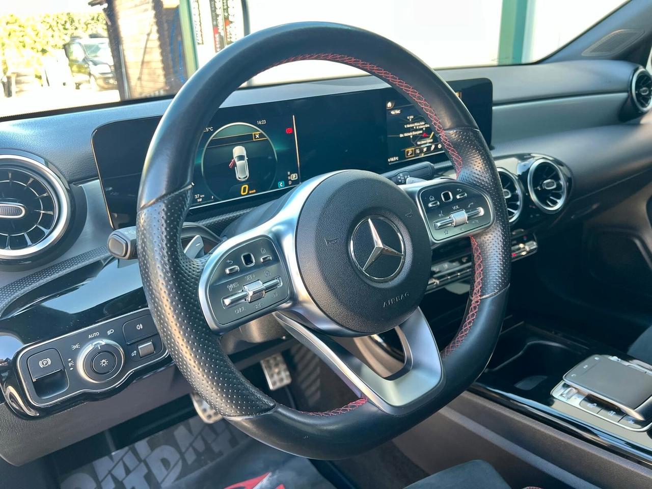 Mercedes-benz A 250 Premium 224 cv