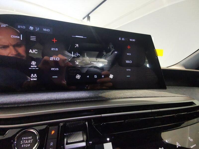 Peugeot 3008 Hybrid 145 Allure e-DCS 6