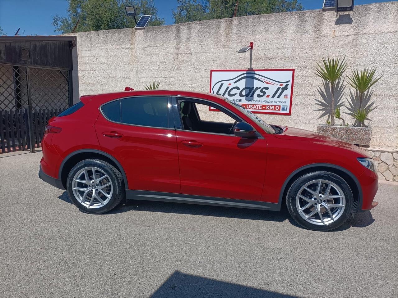 Alfa Romeo Stelvio 2.2 Turbodiesel 160 CV AT8 RWD Super Business